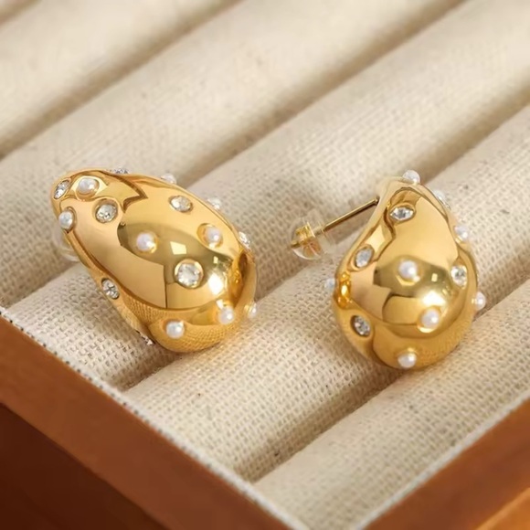 18K Gold Plated Earrings - Gold Jewelry - Picture 3 of 8